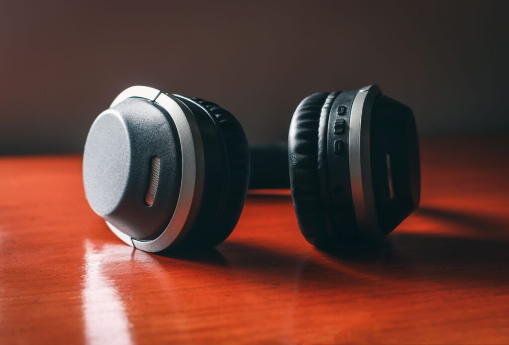 REDMI Headphones Neo: Lacné slúchadlá na uši, ktoré vás prekvapia kvalitou