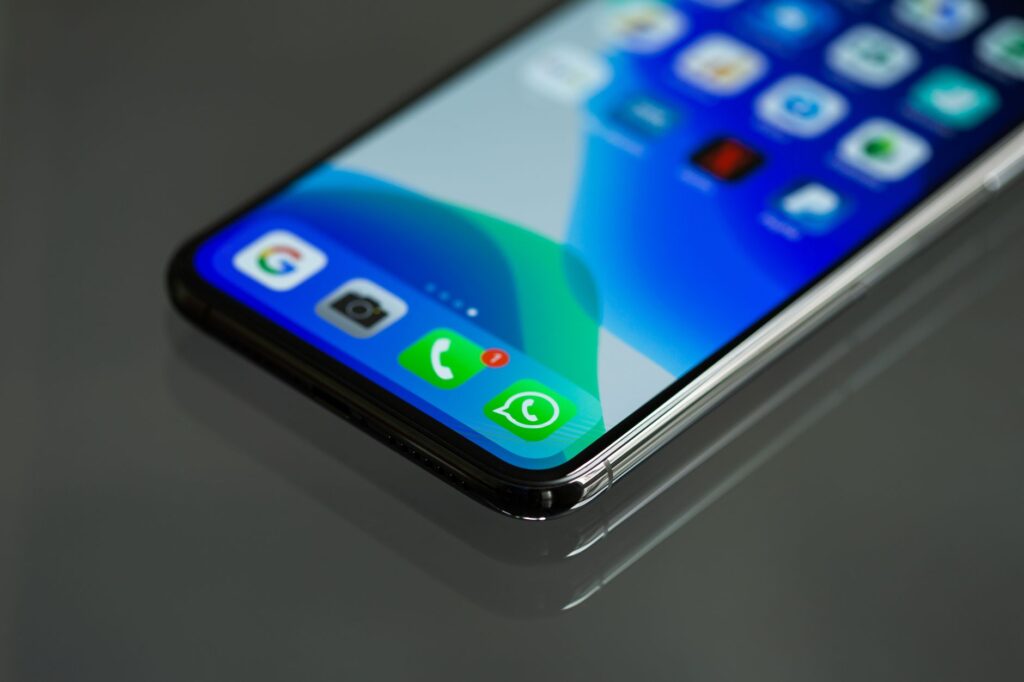 WhatsUp s novými nárokmi: Staršie iPhony musia prejsť na novší iOS