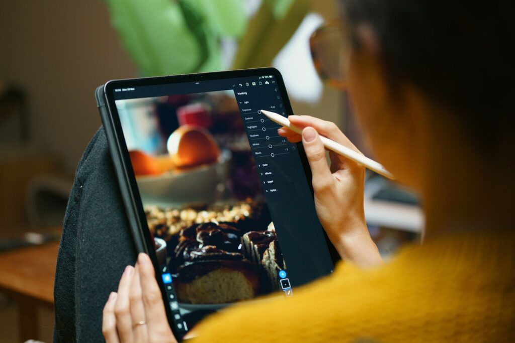 Google Fotky dostanú funkciu na skrývanie citlivých údajov