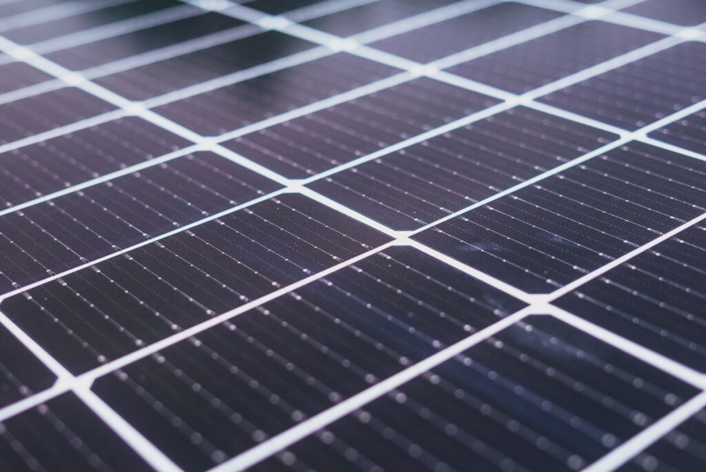 Perovskitové panely konečne stabilné: Revolúcia v solárnej energii sa blíži
