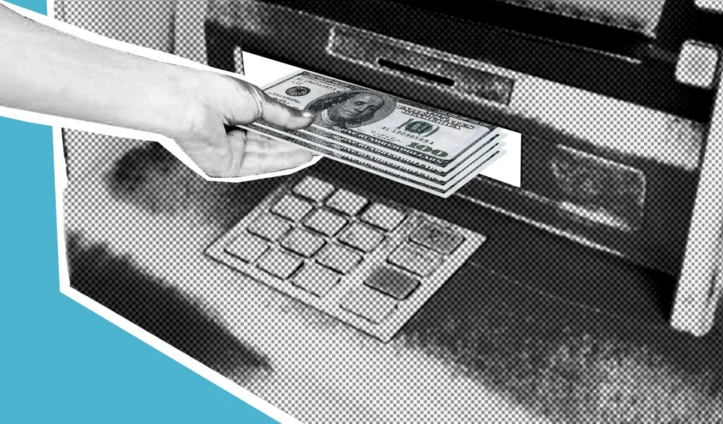 Polícia a finančná správa varujú pred novou službou na výber hotovosti z účtov tretích osôb