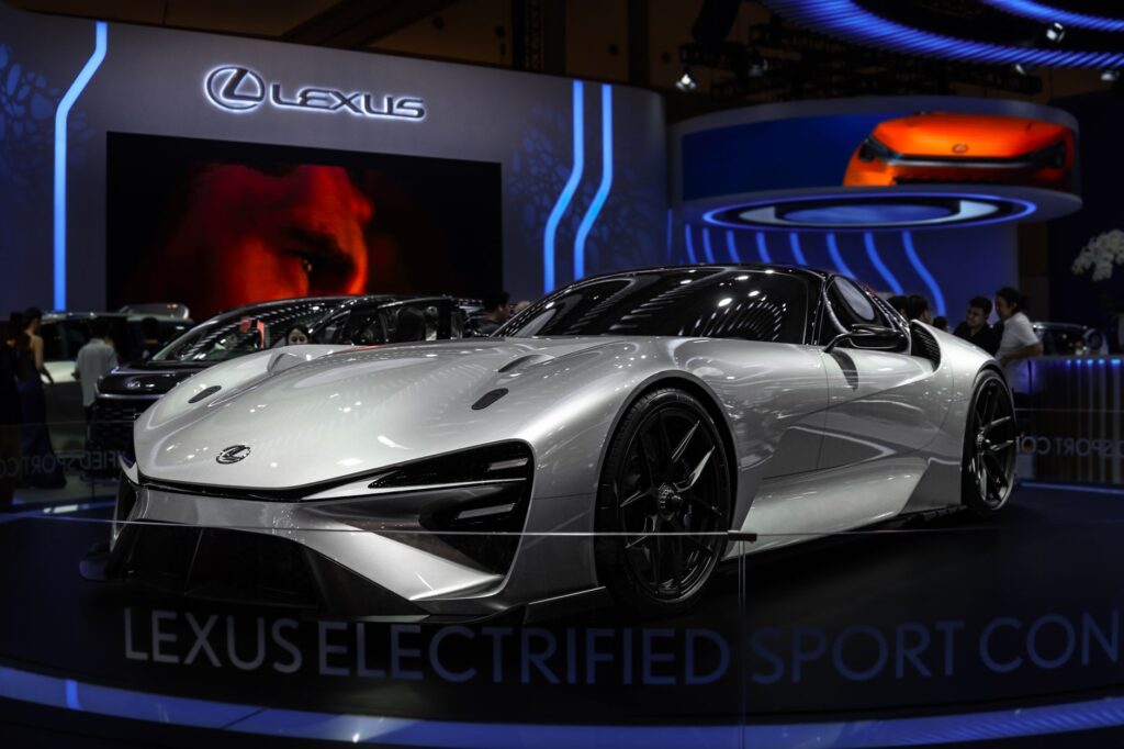 Porsche odhaľuje nové superauto: Budúcnosť značky pod taktovkou slávneho dizajnéra